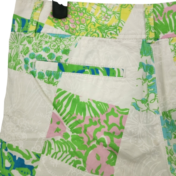 Lilly Pulitzer Cotton Lioness Patchwork 5" Callahan Shorts - Picture 8 of 8
